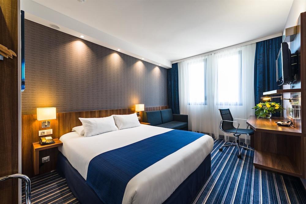Holiday Inn - Marseille Airport By Ihg Vitrolles  Exterior photo
