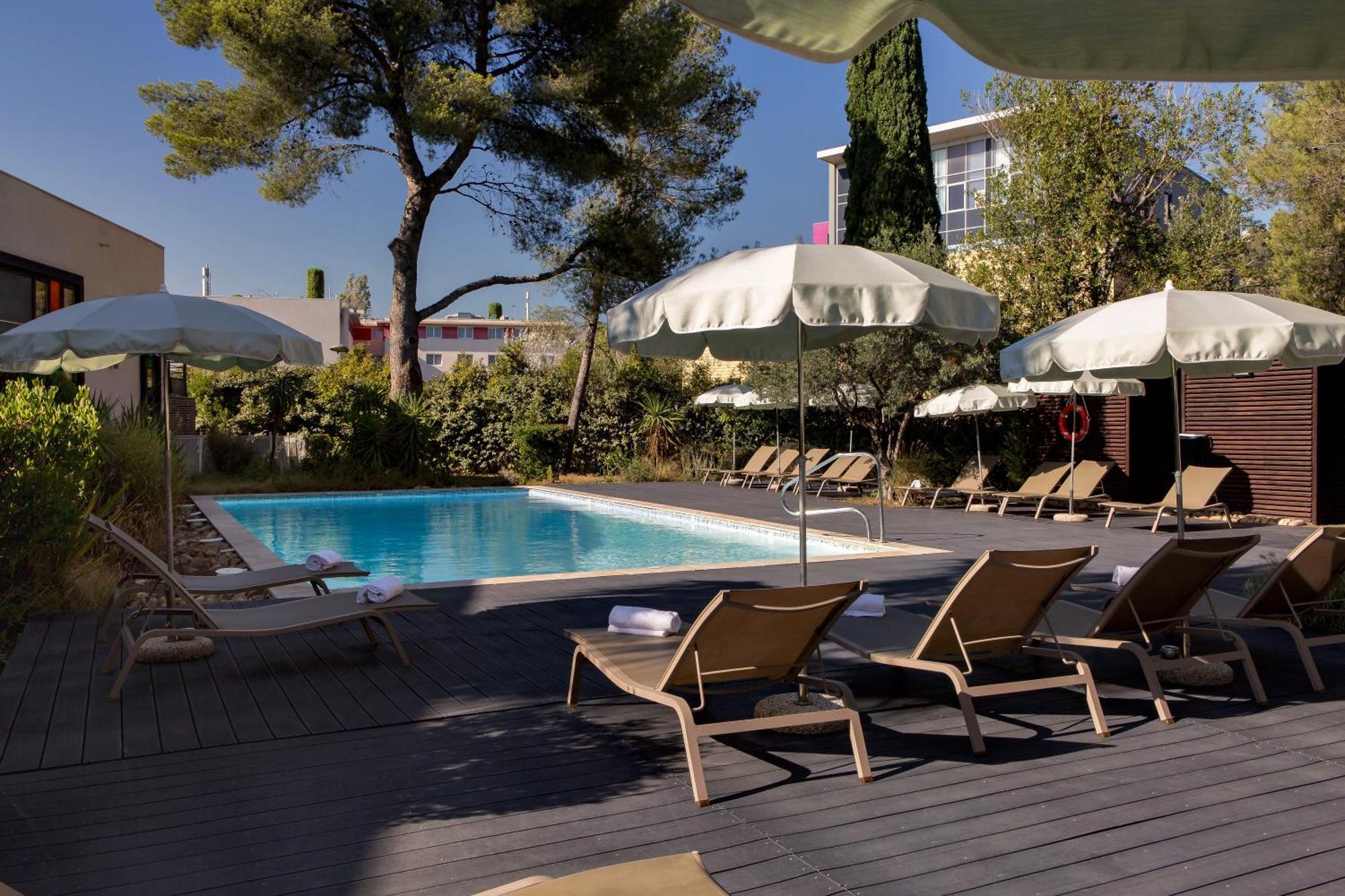 Holiday Inn - Marseille Airport By Ihg Vitrolles  Exterior photo